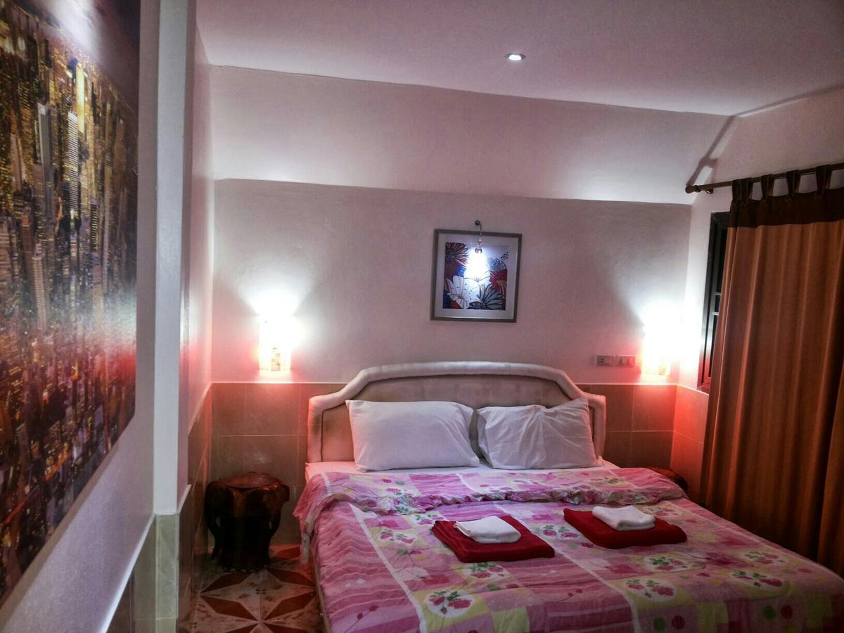 Jasmin Guest House Pattaya Exteriör bild