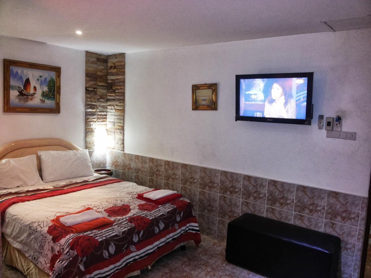 Jasmin Guest House Pattaya Exteriör bild